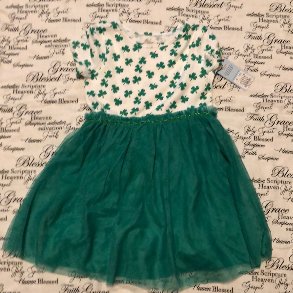 COPY - COPY - COPY - COPY - Cat & Jack Girls Shamrock Dress Size 5T Green White